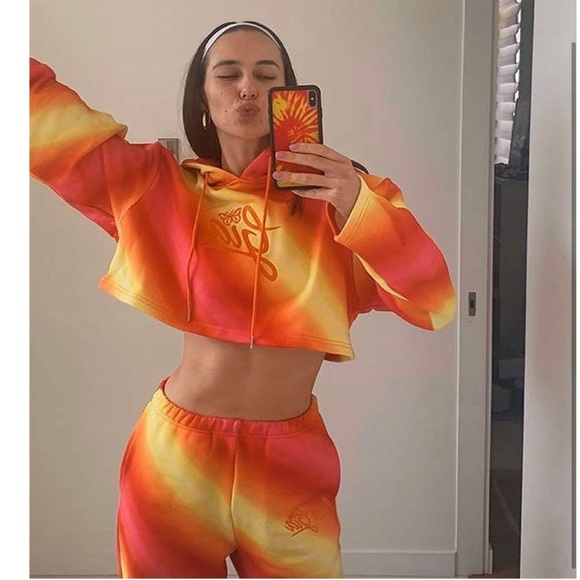 I.am.gia - Picture 2 of 4